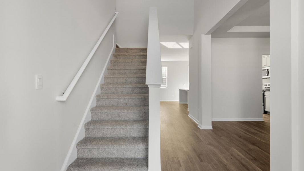 Spacious, unfurnished interior of a new home in Grayson Park, Leland (Image 14).