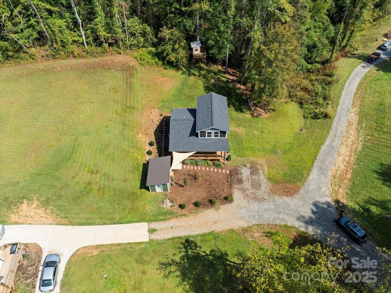 Image 18 of a home in .