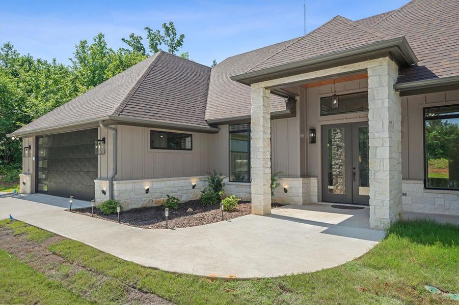Exterior details and patio area of a home in , Winona (Image 27).
