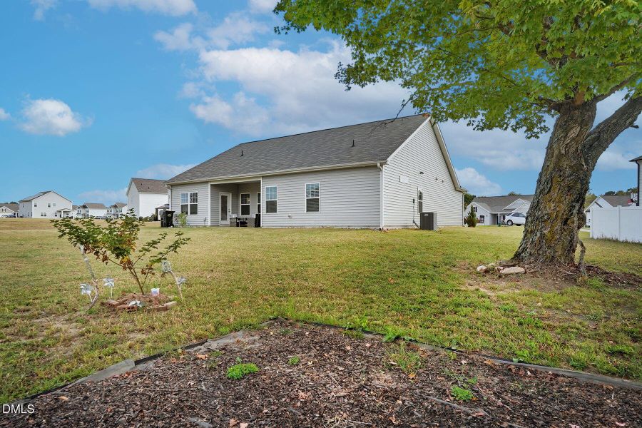 30-web-or-mls-94 Bonnie Girl Ct-139