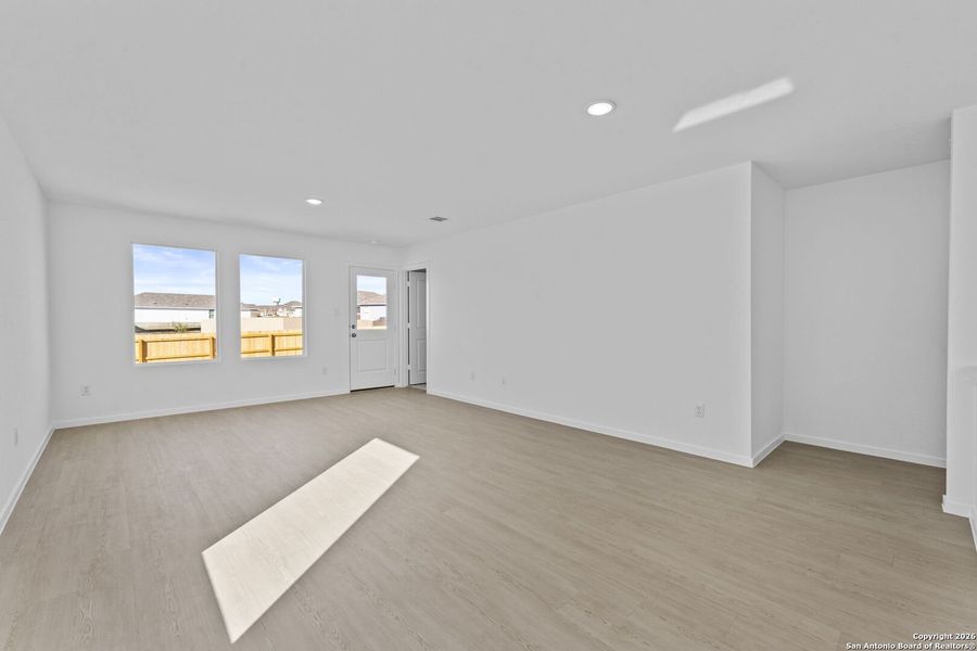Spacious, unfurnished interior of a new home in , New Braunfels (Image 15).