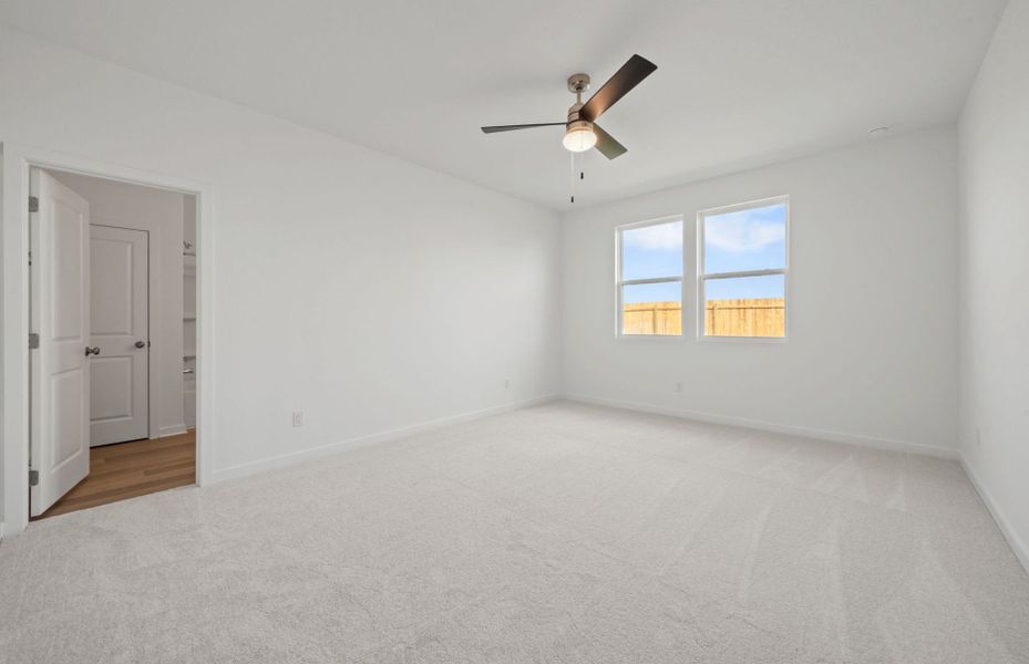 Spacious, unfurnished interior of a new home in Alto, San Marcos (Image 31).