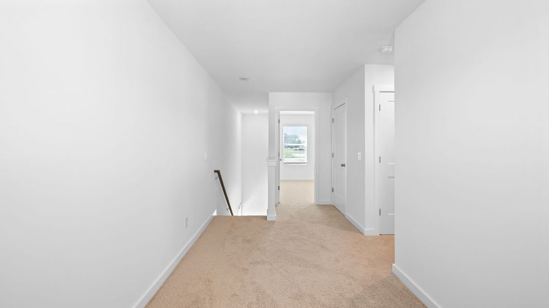 Spacious, unfurnished interior of a new home in Evergreen Landing, Rossville (Image 19).