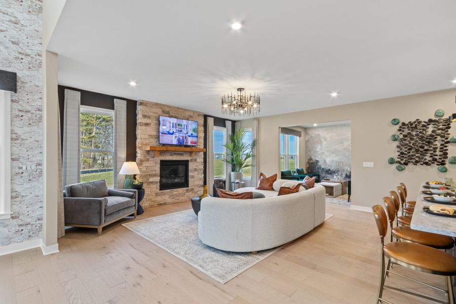 Representative furnished interior of a home built from the Huxley by Fischer Homes in Veranda Manor, Canton (Image 17).