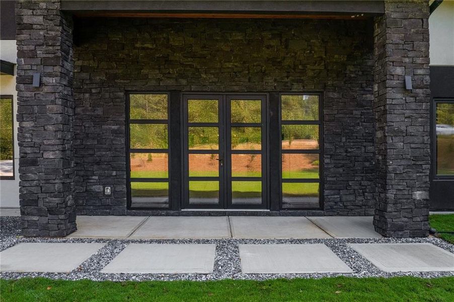 Exterior details and patio area of a home in , Winder (Image 38).