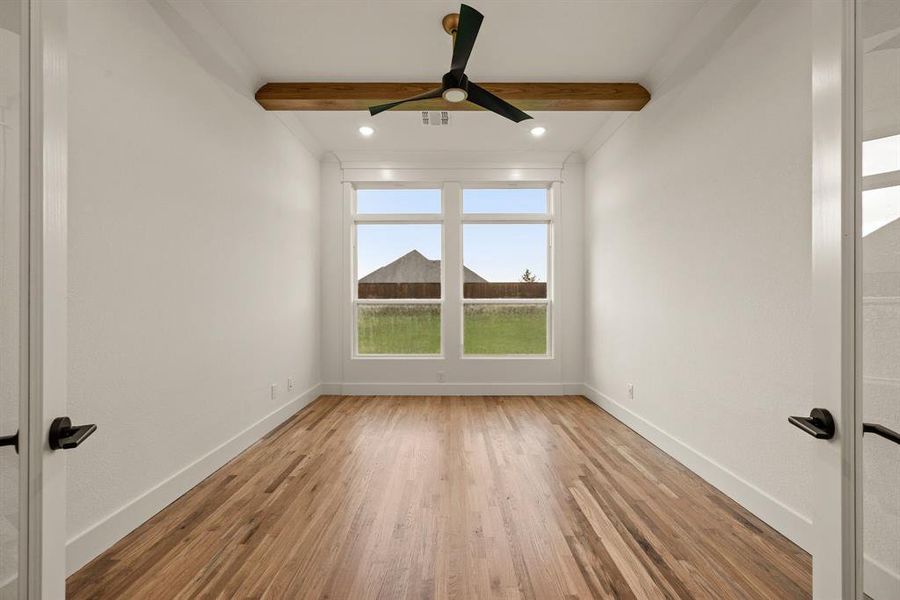 Spacious, unfurnished interior of a new home in NorthGlen, Haslet (Image 34).
