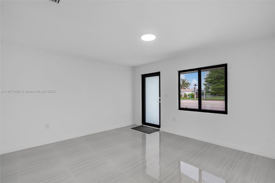 Image 36 of a home in .