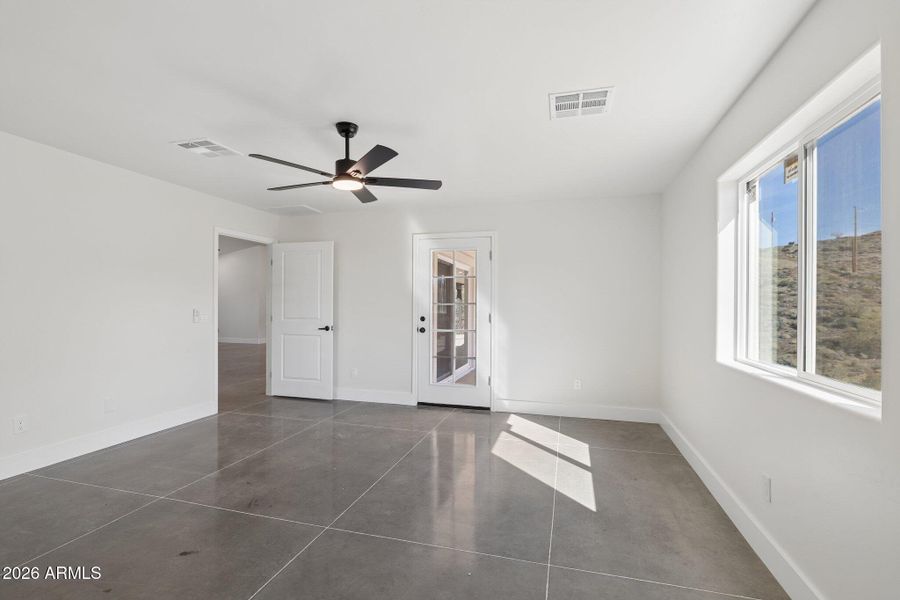 48-web-or-mls-46210-n-36th-ave