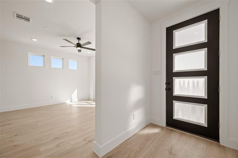 Spacious, unfurnished interior of a new home in Talia, Mesquite (Image 17).