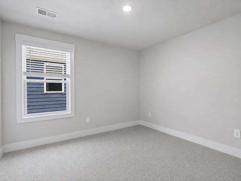 Spacious, unfurnished interior of a new home in Crossing at Abner Creek, Greer (Image 17).
