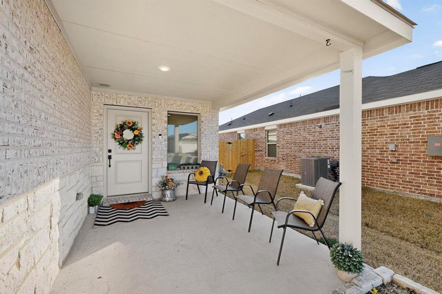 Exterior details and patio area of a home in , Forney (Image 4).