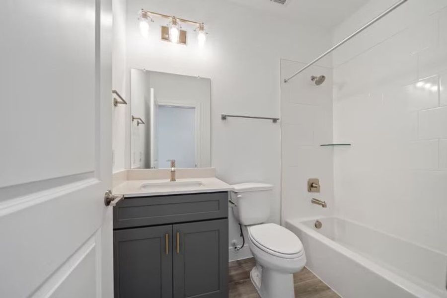 Secondary Bathroom Secondary Bathroom