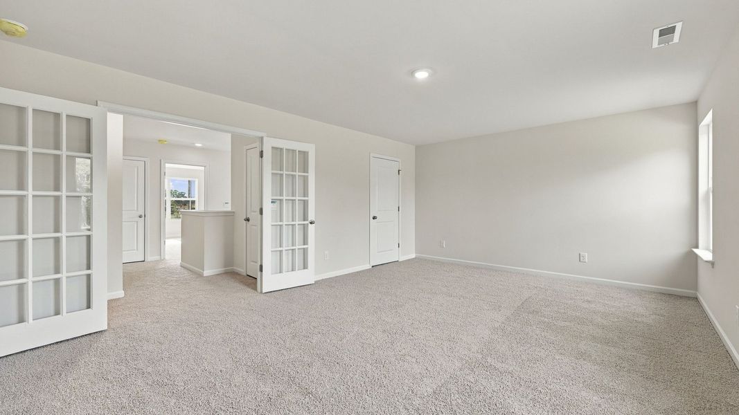 Spacious, unfurnished interior of a new home in Bynum Farms, Farmville (Image 23).