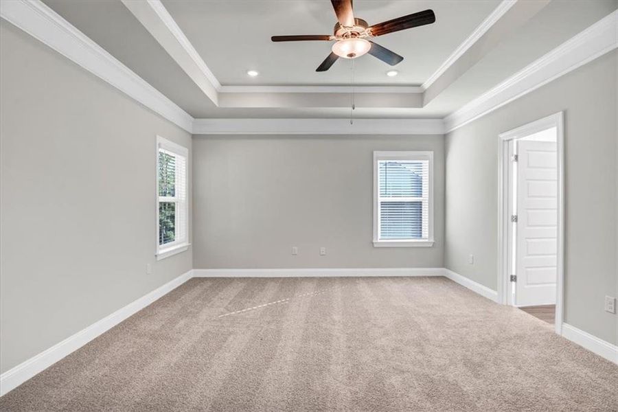 Spacious, unfurnished interior of a new home in Tuscany Hills, Douglasville (Image 29).