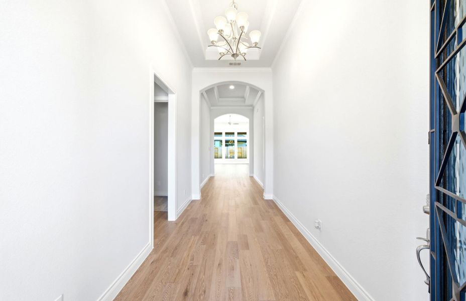 Spacious, unfurnished interior of a new home in The Highlands 55′, Porter (Image 36).