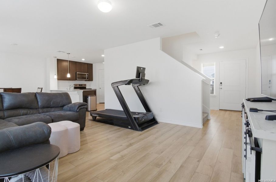 Furnished interior view inside a new home in , San Antonio (Image 19).