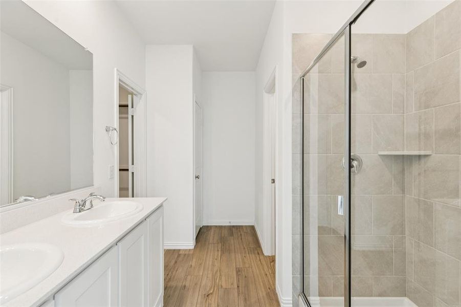 Furnished interior view inside a new home in Linden Hills: Classic Collection, Little Elm (Image 7). Furnished interior view inside a new home in Linden Hills: Classic Collection, Little Elm (Image 7).