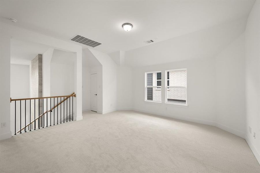 3710 Milwaukee- game Room-1