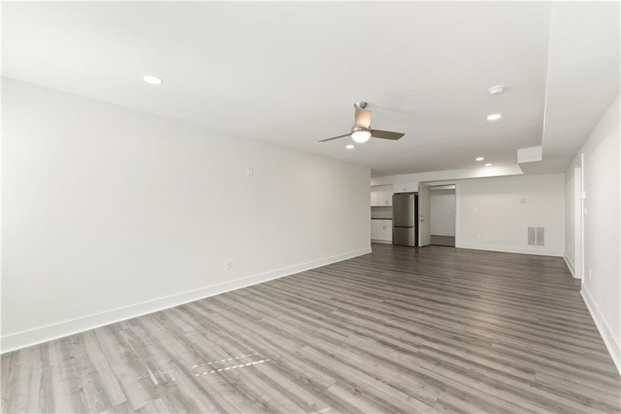 Spacious, unfurnished interior of a new home in , Gainesville (Image 54).