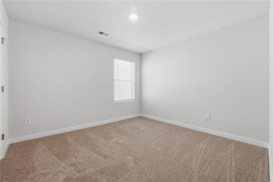 Spacious, unfurnished interior of a new home in Creekbend Overlook, South Fulton (Image 19). Spacious, unfurnished interior of a new home in Creekbend Overlook, South Fulton (Image 19).