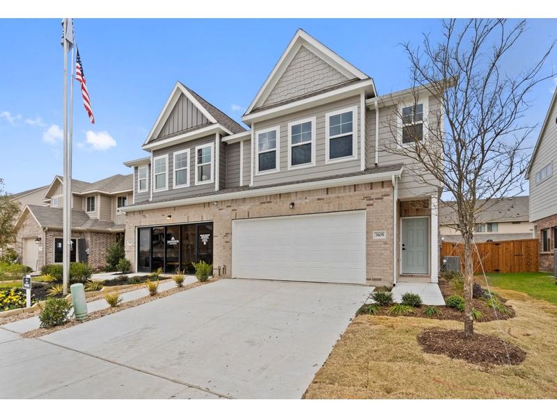 Image 28 of a home in Lake Park Villas.