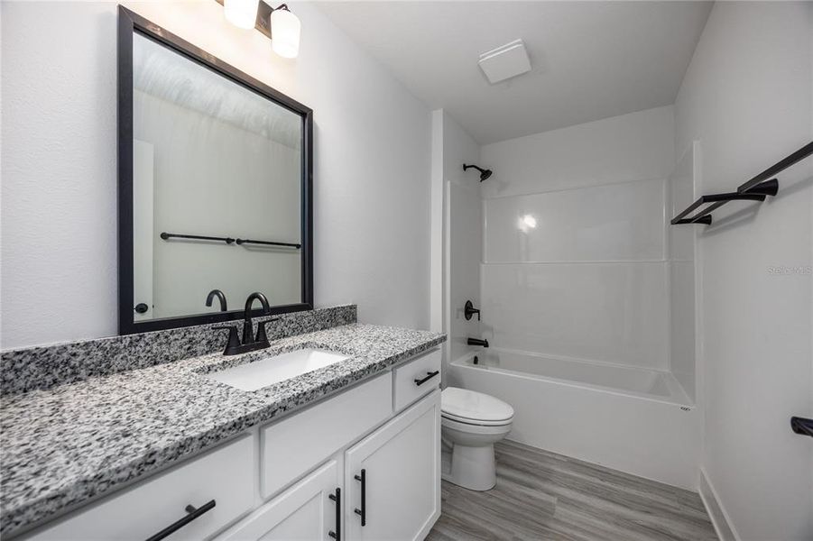 Furnished interior view inside a new home in Briarwood, Alachua (Image 5).