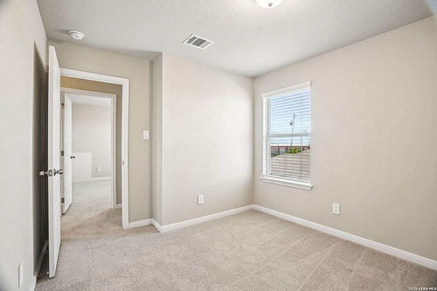 Spacious, unfurnished interior of a new home in Catalina, Converse (Image 49).