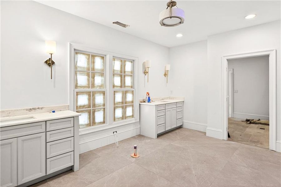 Furnished interior view inside a new home in , Atlanta (Image 8).