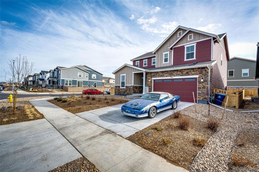 Image 35 of a home in Painted Prairie.