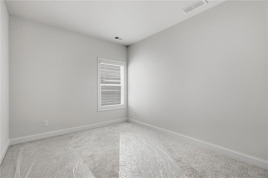 Spacious, unfurnished interior of a new home in , Marietta (Image 29).