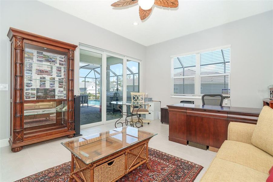 Furnished interior view inside a new home in , Englewood (Image 31).