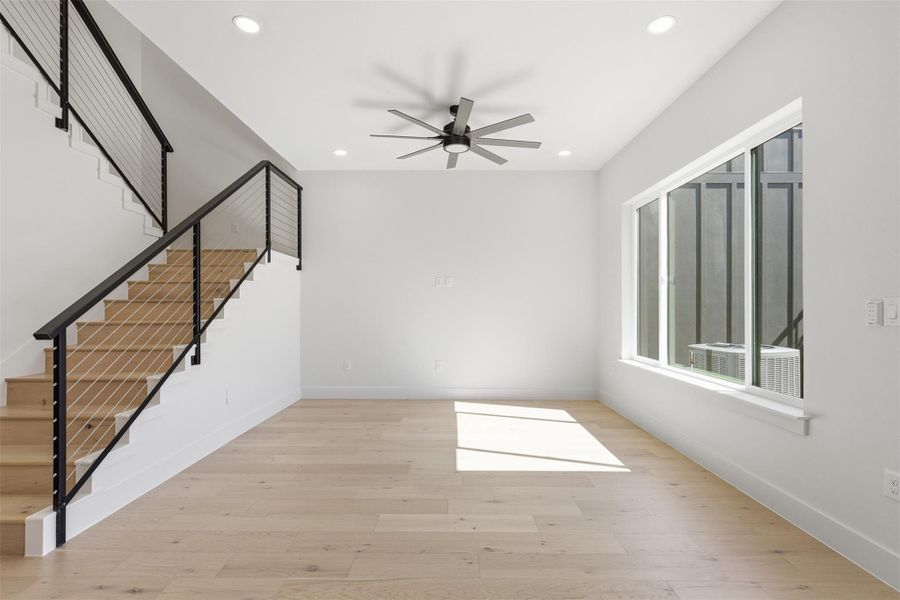 Spacious, unfurnished interior of a new home in , Austin (Image 28).