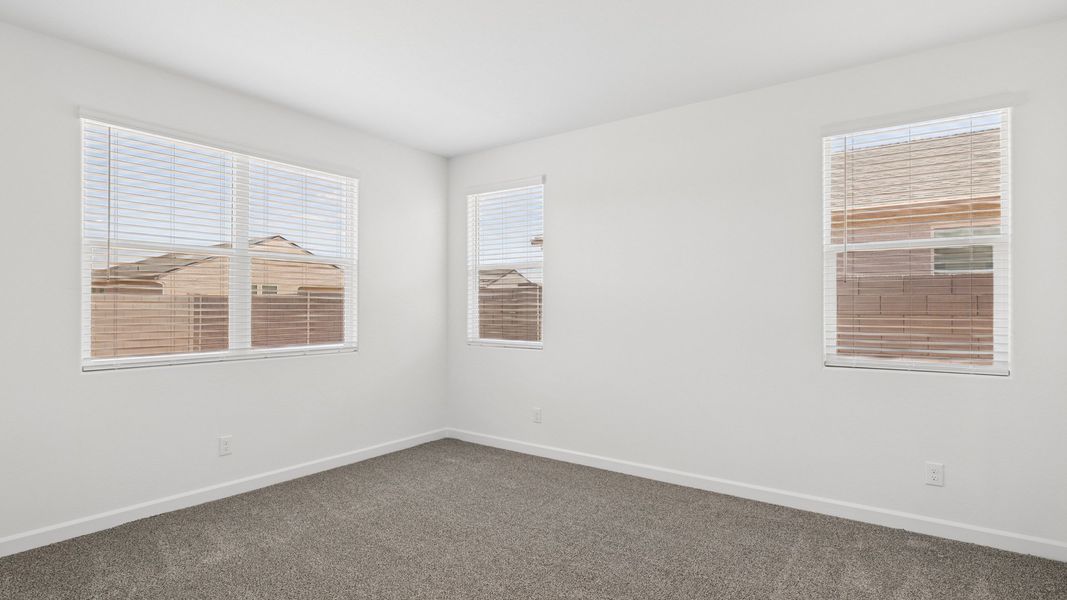 Spacious, unfurnished interior of a new home in Quail Ranch, San Tan Valley (Image 18). Spacious, unfurnished interior of a new home in Quail Ranch, San Tan Valley (Image 18).