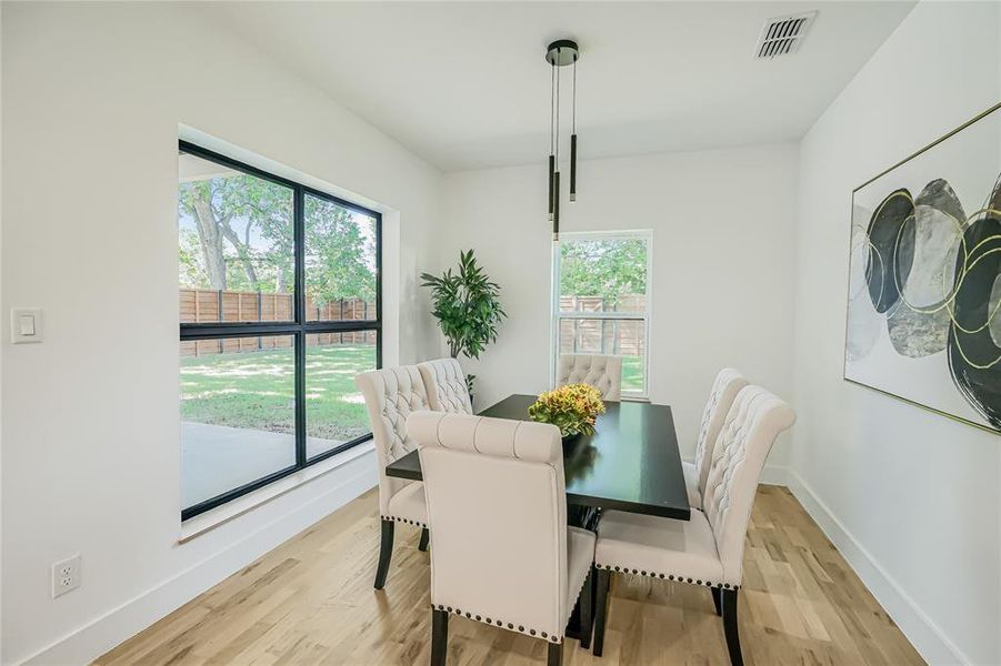 Furnished interior view inside a new home in , Dallas (Image 16).