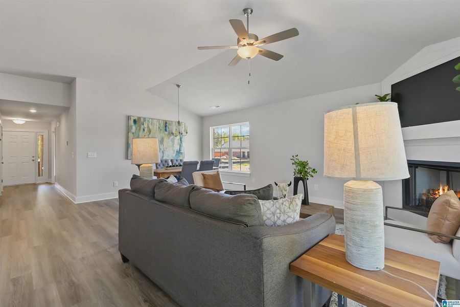 Representative furnished interior of a home built from the 1635-C by Adams Homes in Kirkland Farms, Alachua (Image 10).