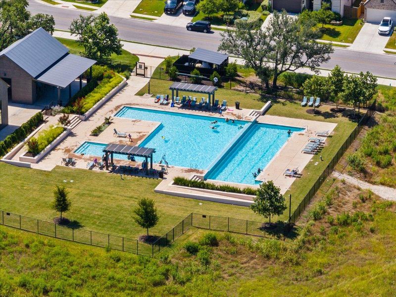 Community amenities in 6 Creeks, Kyle (Image 24).