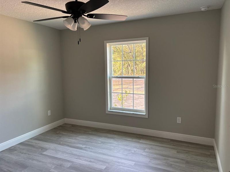 Spacious, unfurnished interior of a new home in , Dunnellon (Image 20).