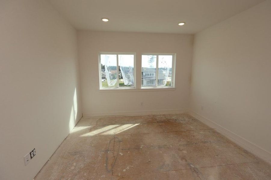 Spacious, unfurnished interior of a new home in ARTAVIA 45' Homesites, Conroe (Image 11).