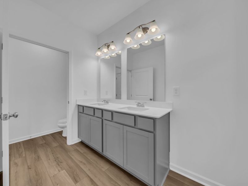 Furnished interior view inside a new home in Cantigny Park, Clarksville (Image 10).