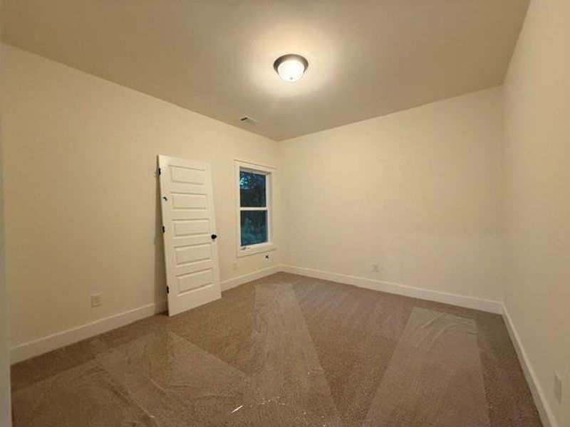 Spacious, unfurnished interior of a new home in , Dallas (Image 8). Spacious, unfurnished interior of a new home in , Dallas (Image 8).