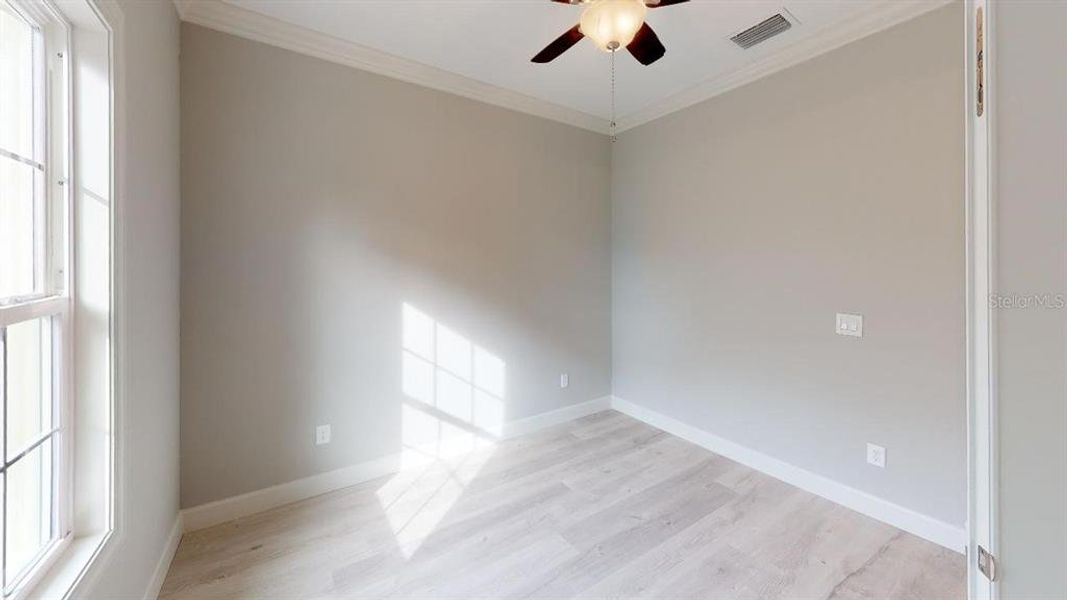 Spacious, unfurnished interior of a new home in , North Port (Image 7).