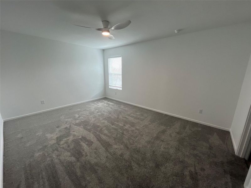 Spacious, unfurnished interior of a new home in Gifford Meadows, Angleton (Image 8).