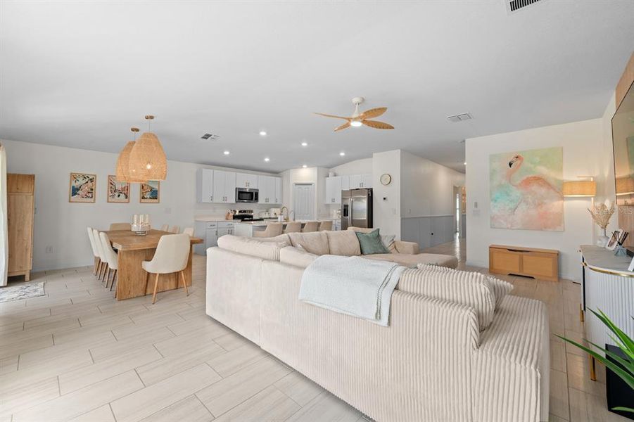 Furnished interior view inside a new home in Mirada, San Antonio (Image 16).