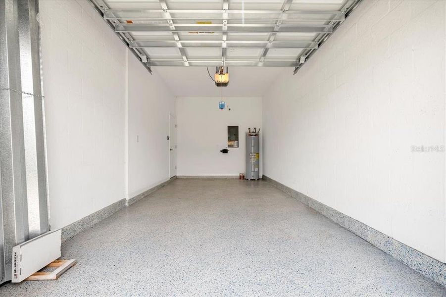 Spacious, unfurnished interior of a new home in , Bradenton (Image 20). Spacious, unfurnished interior of a new home in , Bradenton (Image 20).