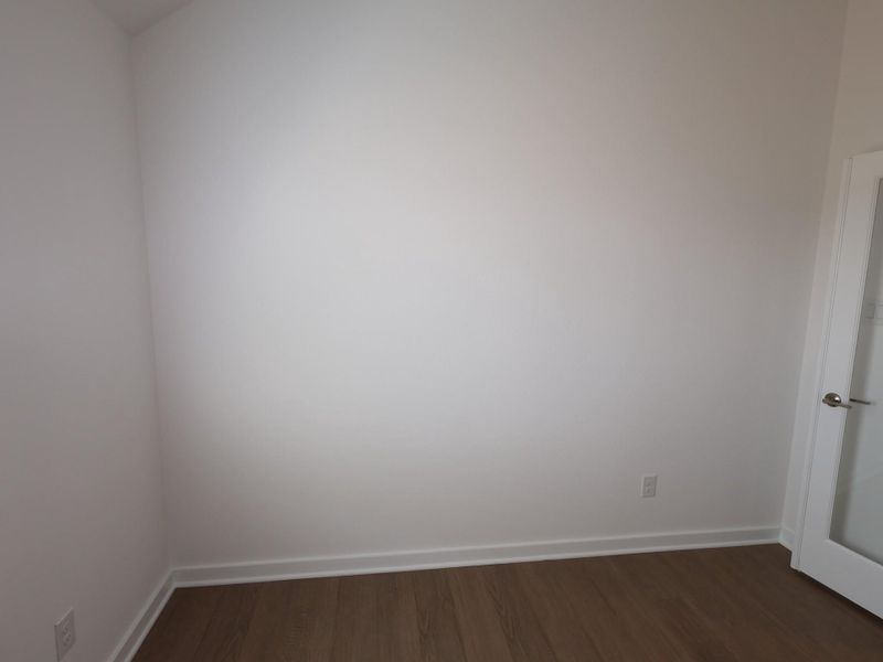 Spacious, unfurnished interior of a new home in Summerview, Fulshear (Image 5). Spacious, unfurnished interior of a new home in Summerview, Fulshear (Image 5).