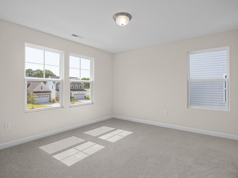 Spacious, unfurnished interior of a new home in Woodland Crossing, Zebulon (Image 25).