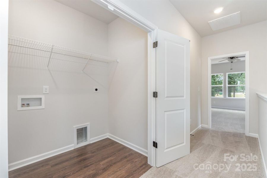 Spacious, unfurnished interior of a new home in , Charlotte (Image 25).