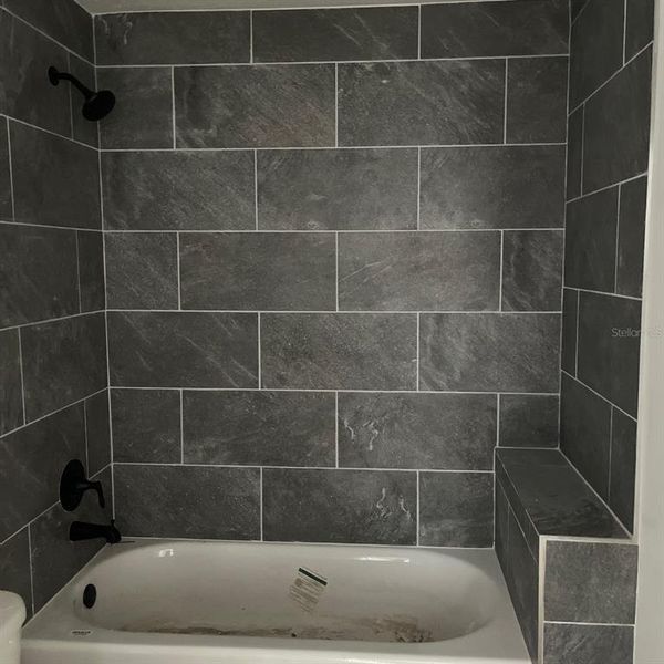 Image 17 of a home in .