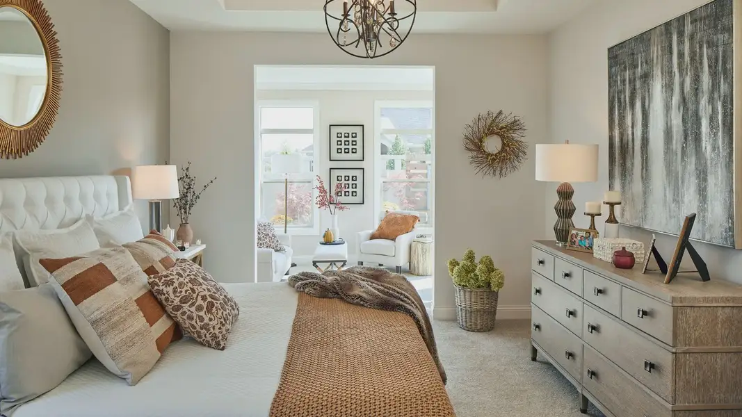 Representative furnished interior of a home built from the Palazzo by Epcon Communities in The Courtyards by The Manor, Alpharetta (Image 15).
