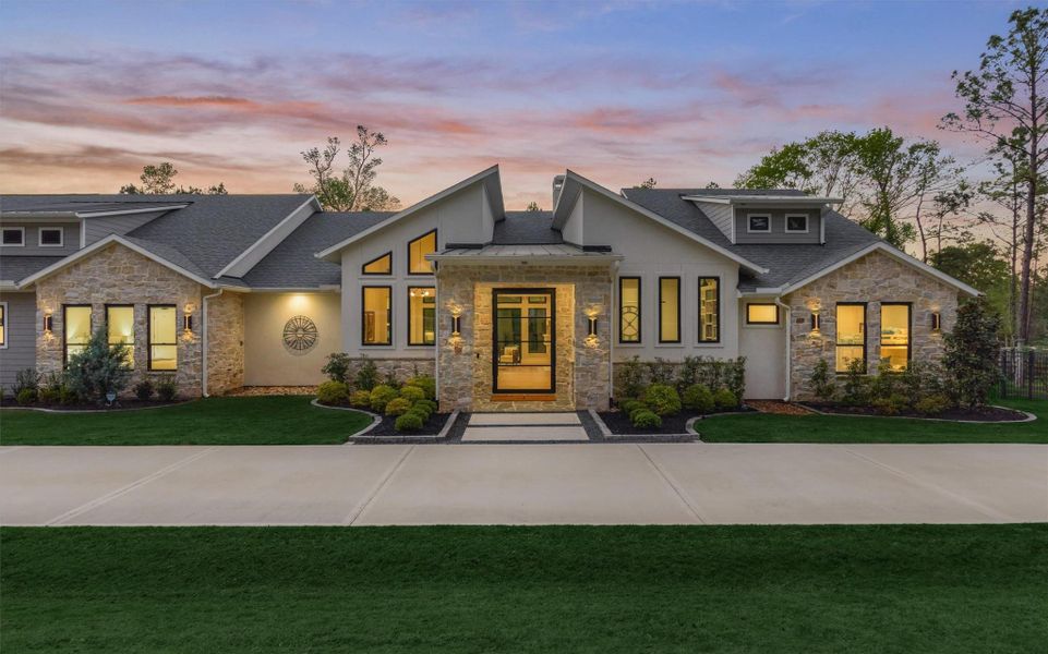 Front exterior of a new home in , Montgomery, TX, highlighting curb appeal (Image 20). Front exterior of a new home in , Montgomery, TX, highlighting curb appeal (Image 20).